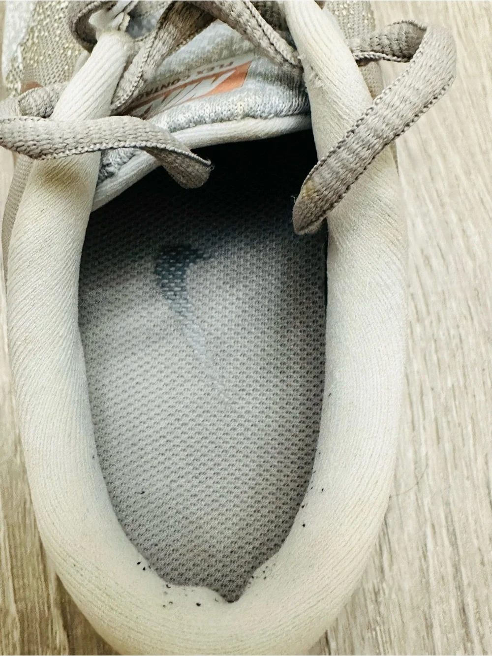 Nike Women's Light Gray and Copper Metallic Knit Sneakers size 6